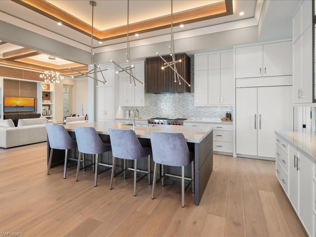 PARK SHORE - Residential