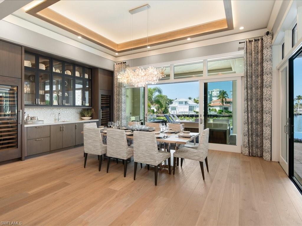 PARK SHORE - Residential