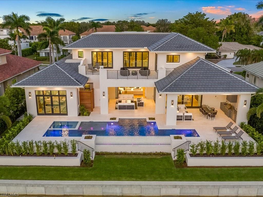 PARK SHORE - Residential