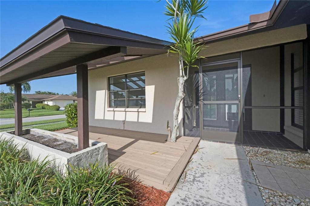 LAKEWOOD VILLAS - Residential