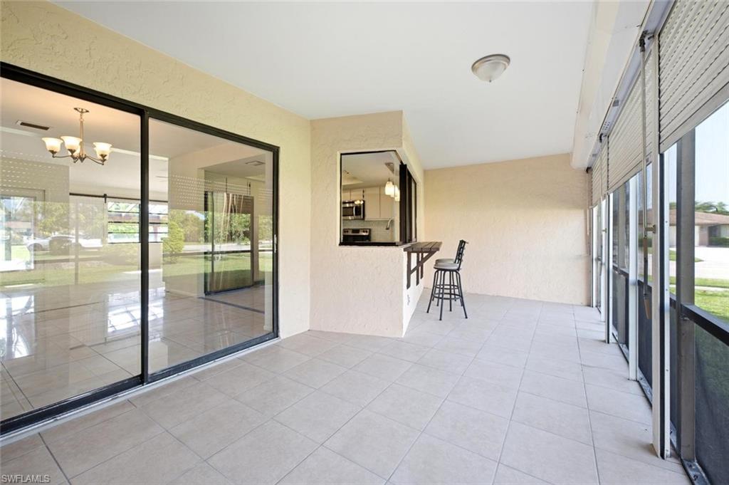 LAKEWOOD VILLAS - Residential
