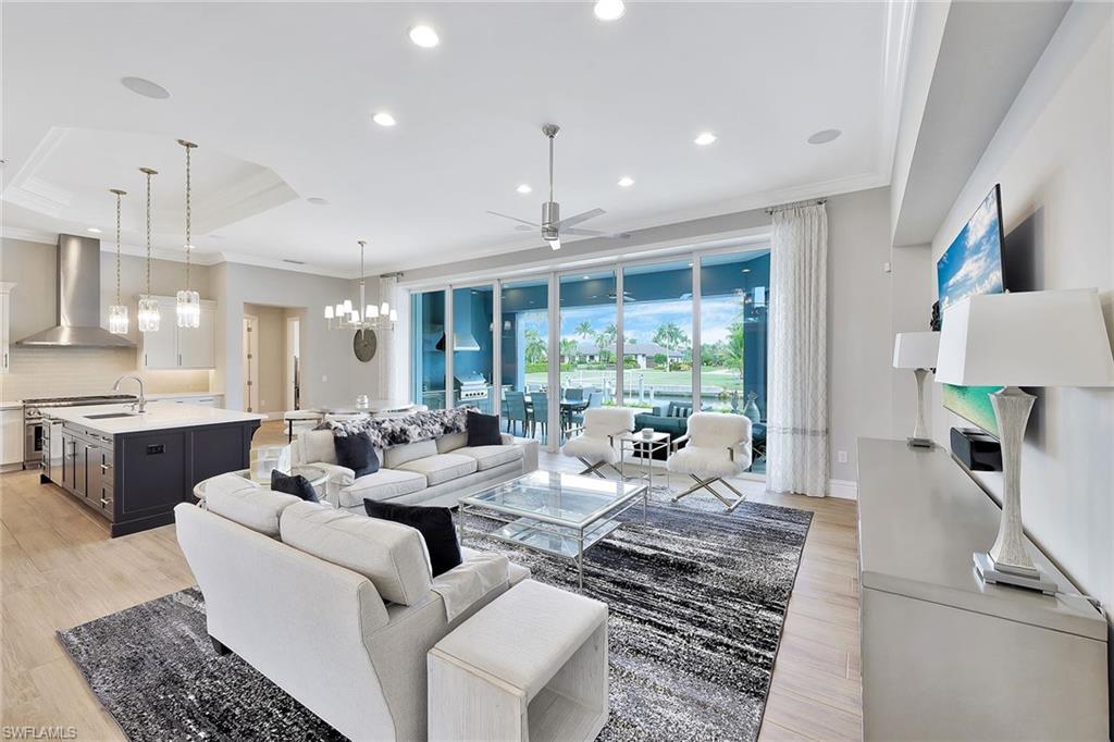 MARCO ISLAND - Residential
