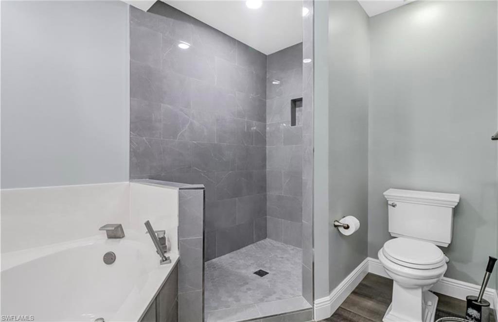 BAYFRONT - Residential Lease