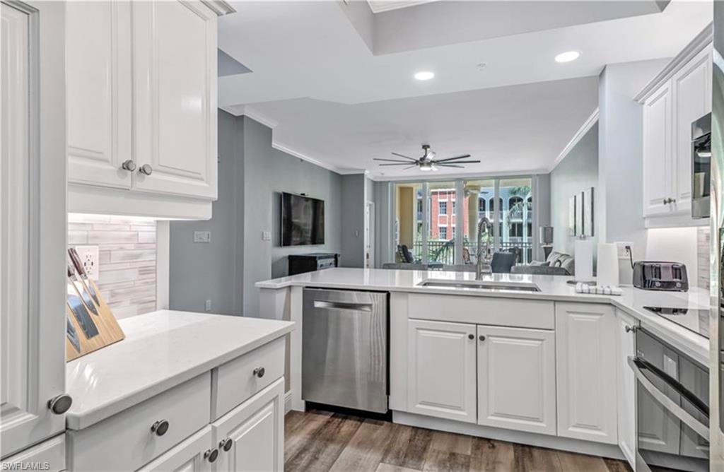 BAYFRONT - Residential Lease