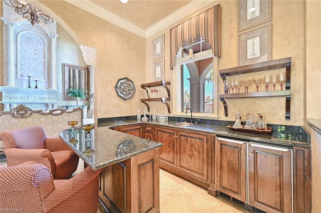 QUAIL WEST - Residential