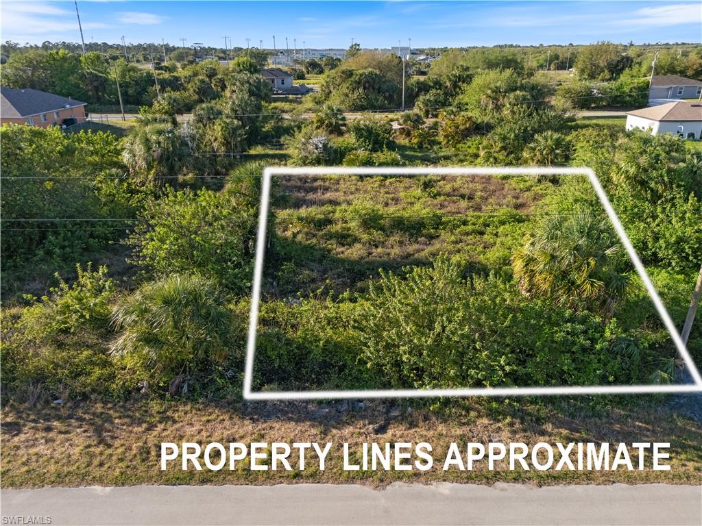 LEHIGH ACRES - Land