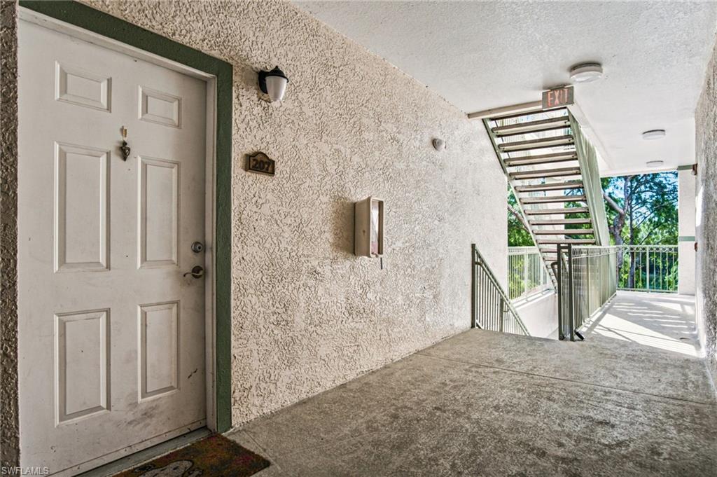 THE TIDES AT PELICAN LANDING - Residential