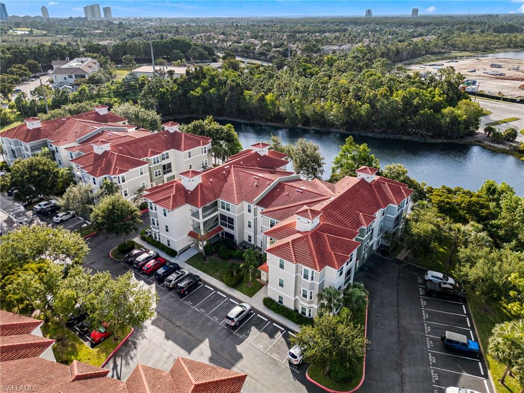 THE TIDES AT PELICAN LANDING - Residential