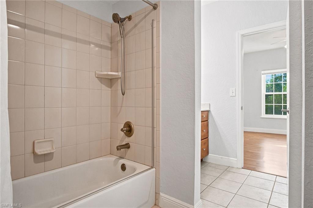 THE TIDES AT PELICAN LANDING - Residential