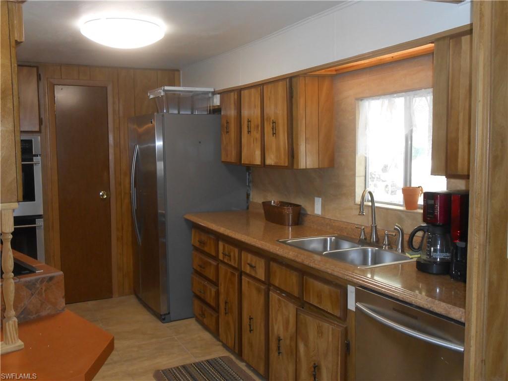 WEST WIND ESTATES - Residential