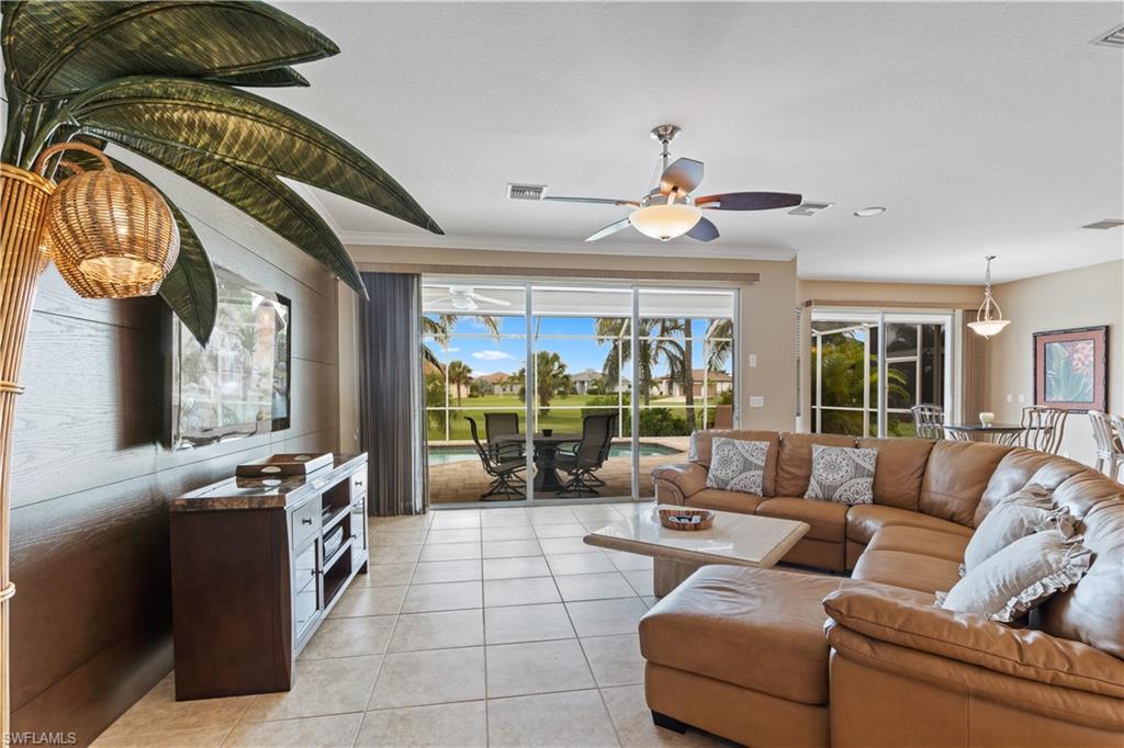 CAPE ROYAL - Residential