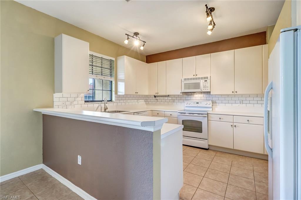 BRISTOL PINES - Residential