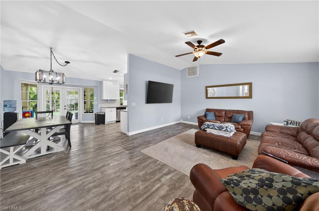 ACREAGE - Residential