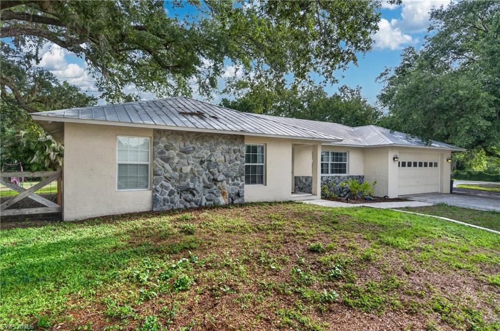 ACREAGE - Residential