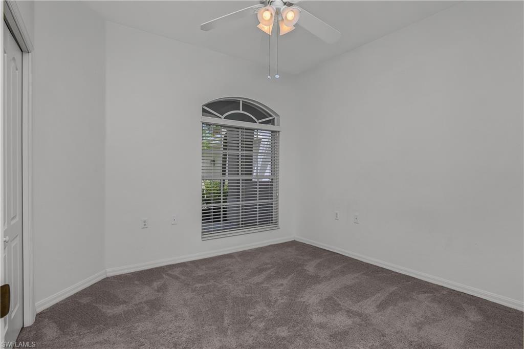 COLONIAL LINKS - Residential