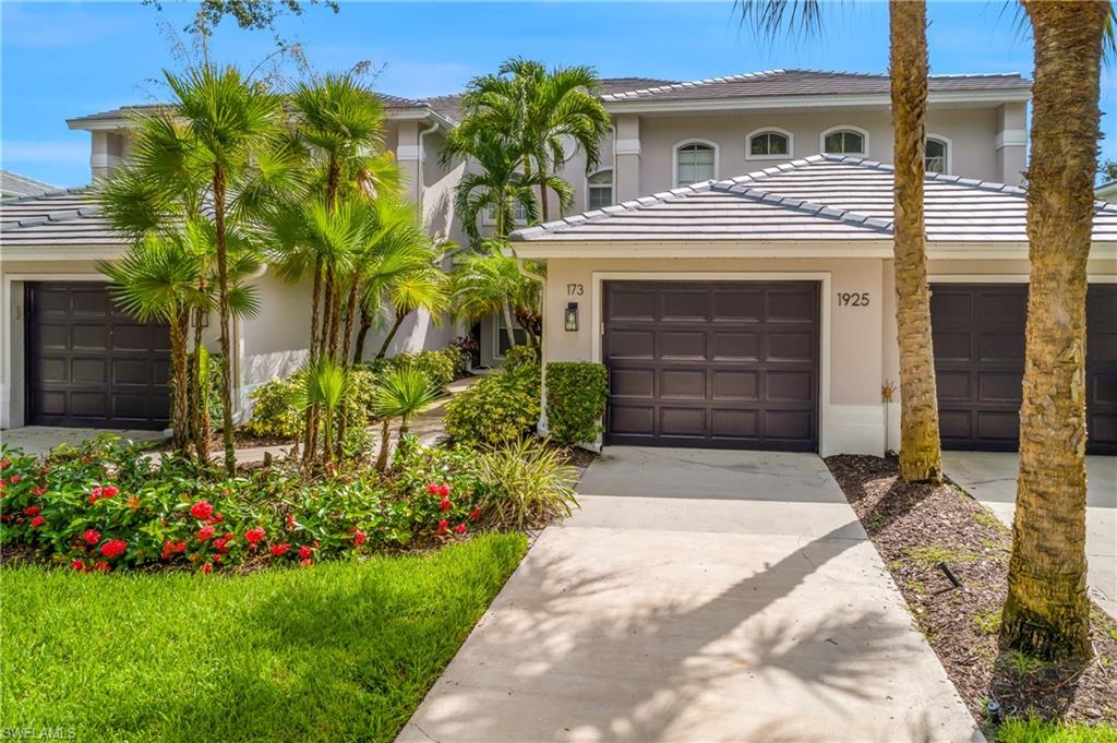 COLONIAL LINKS - Residential