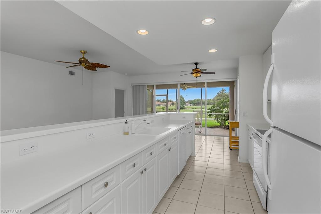 COLONIAL LINKS - Residential