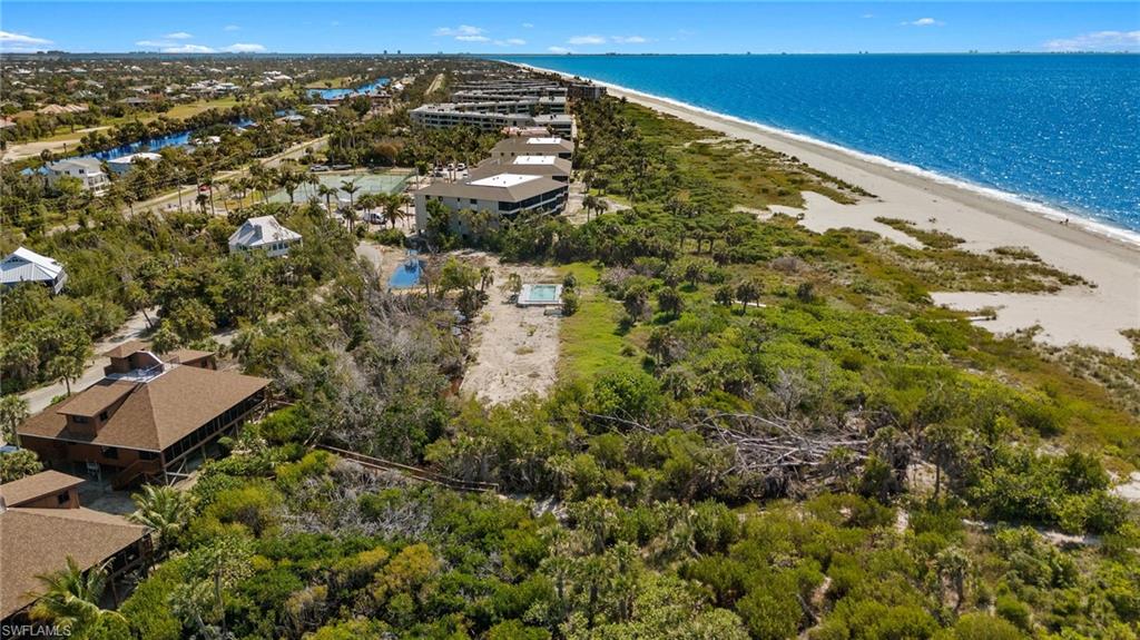 CLAMSHELL CONDO - Land