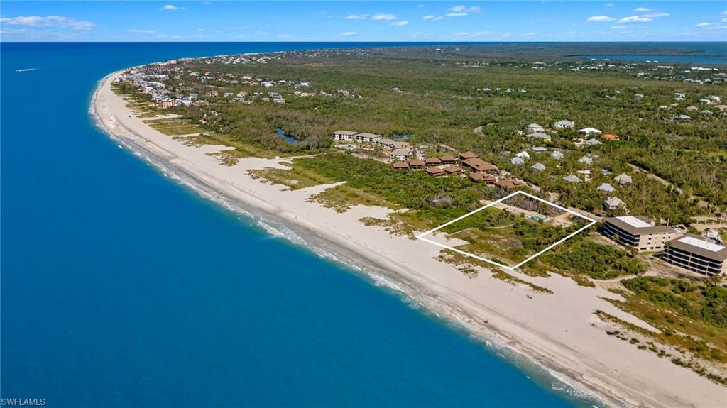 CLAMSHELL CONDO - Land