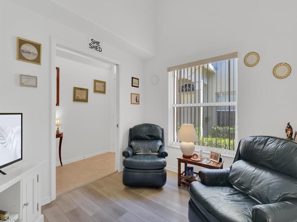 IBIS COVE - Residential