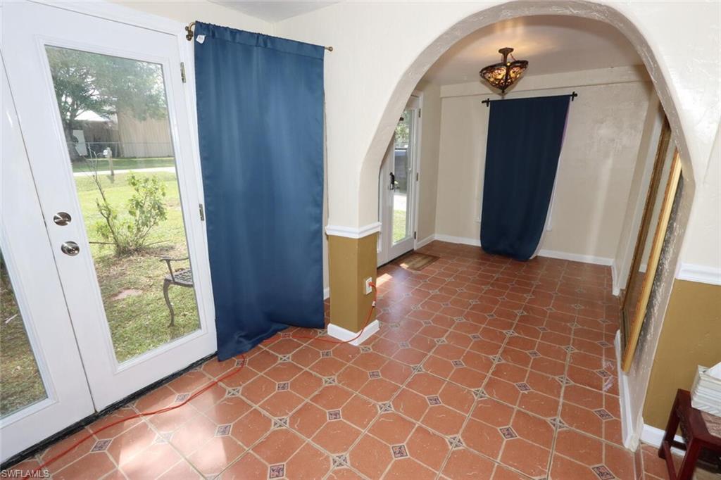 DEER RUN FARMS - Residential