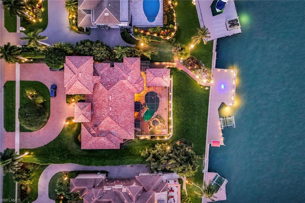 MARCO BEACH - Residential