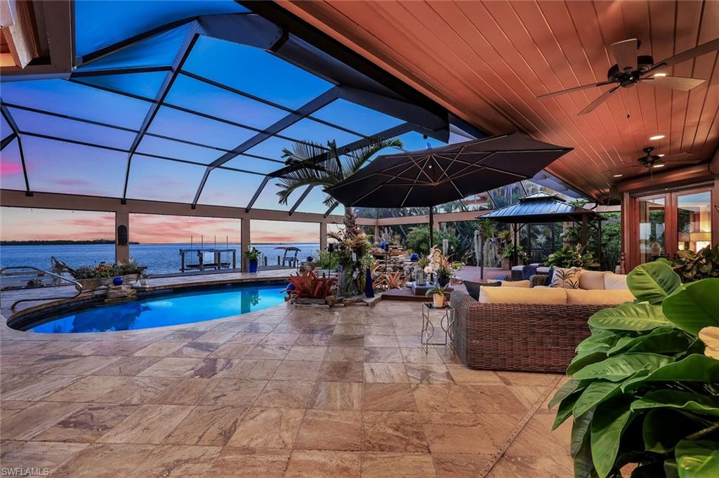 MARCO BEACH - Residential