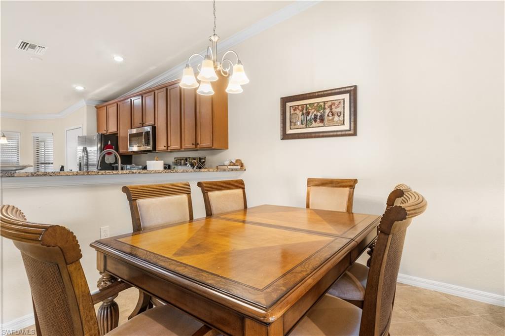 AVELLINO - Residential Lease