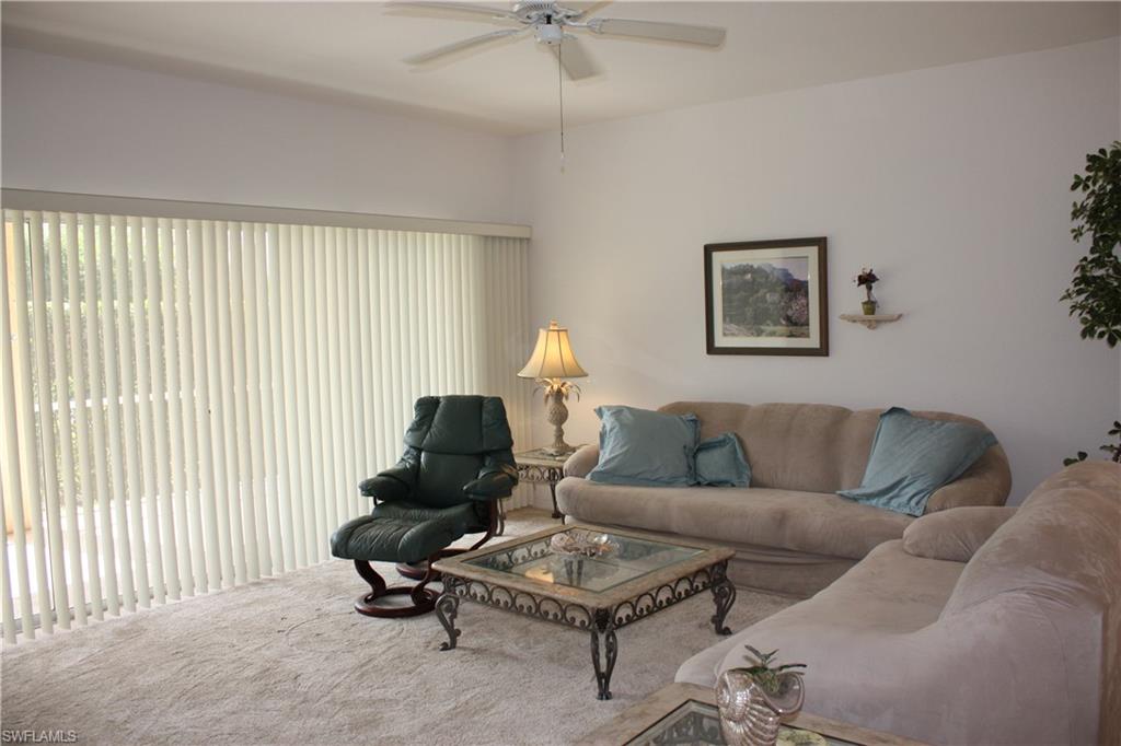 CARRIAGE HOMES AT WOODS EDGE - Residential