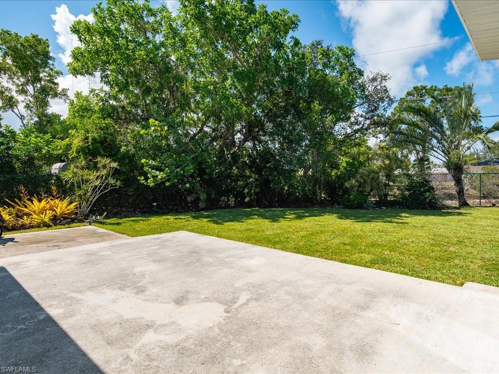 BONITA SHORES - Residential