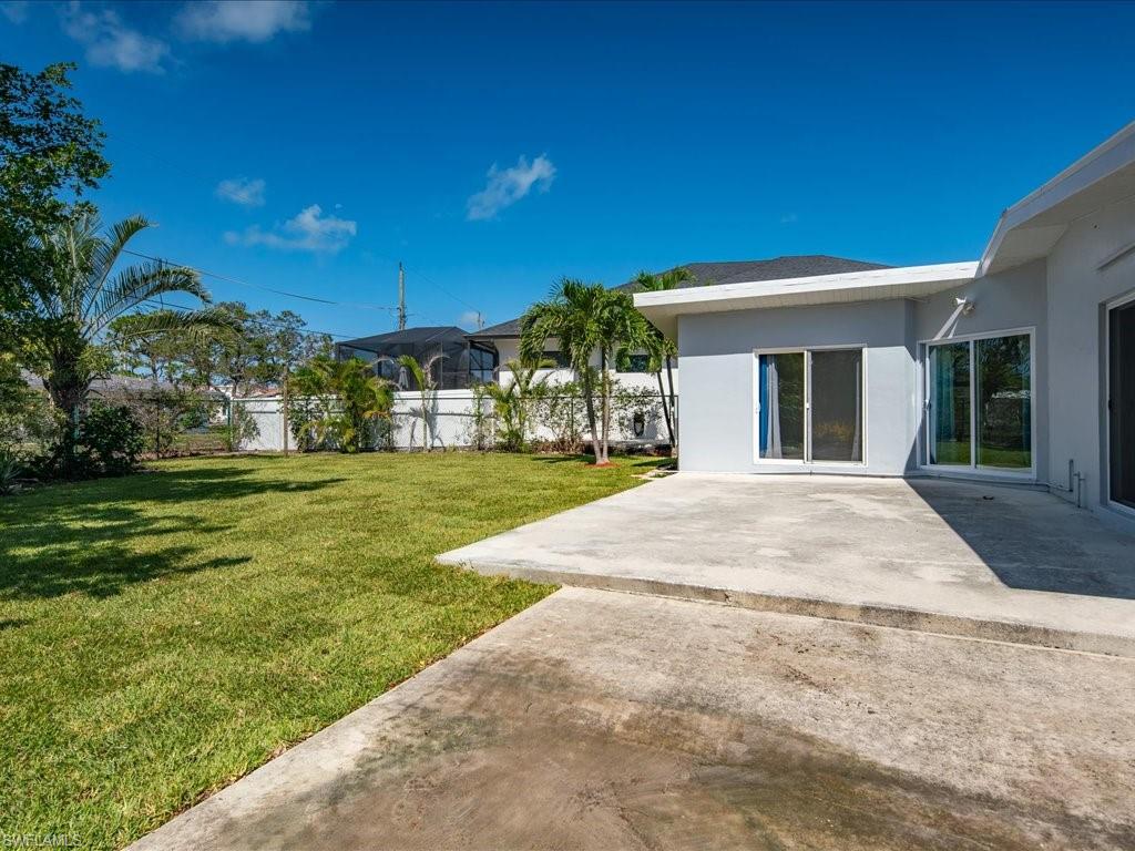 BONITA SHORES - Residential