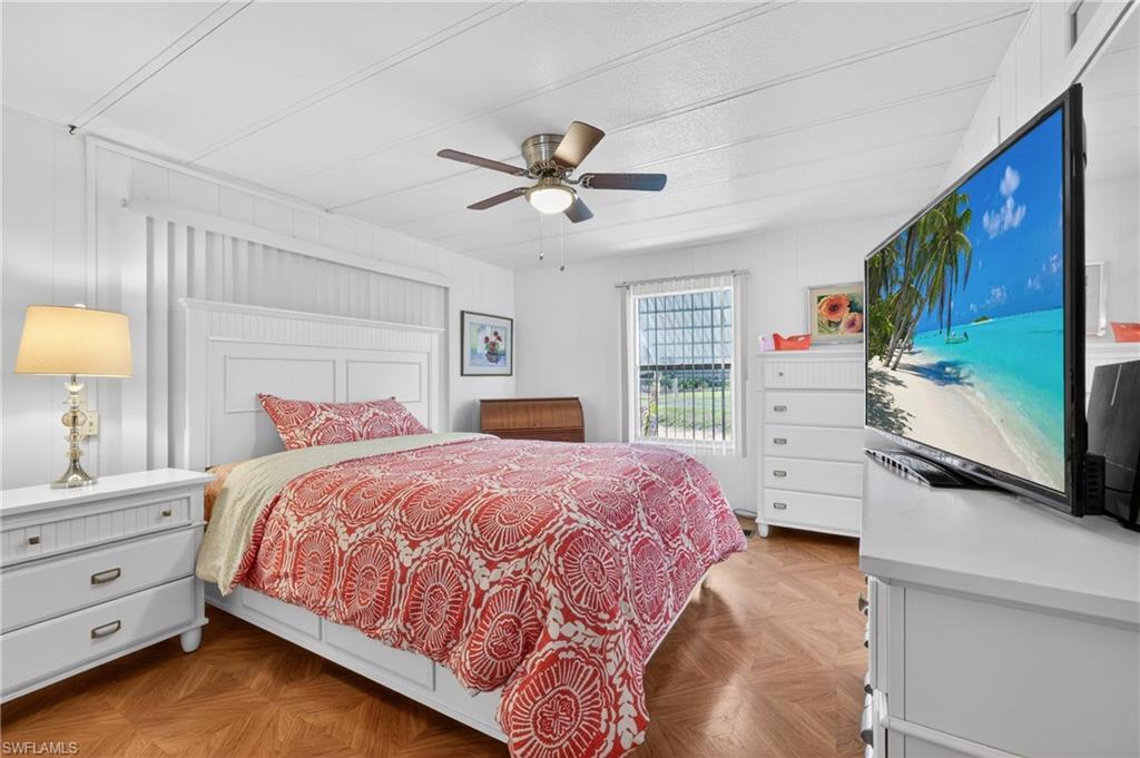 FOREST PARK MOBILE HOME - Residential