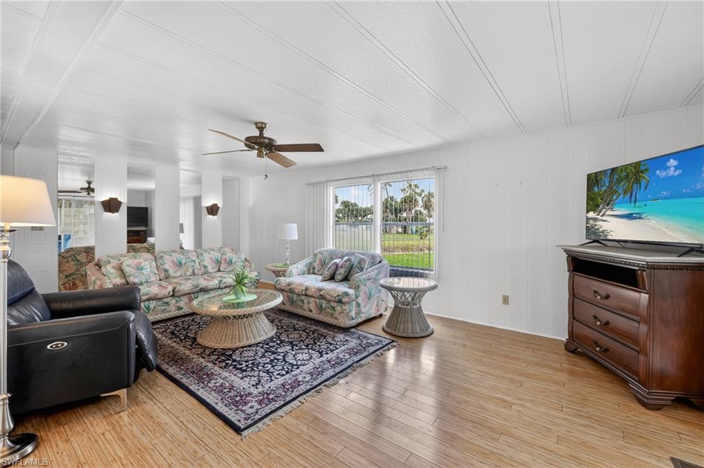 FOREST PARK MOBILE HOME - Residential