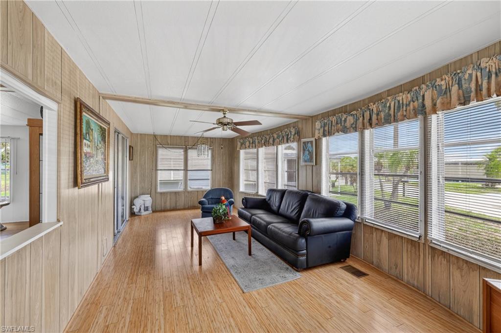 FOREST PARK MOBILE HOME - Residential