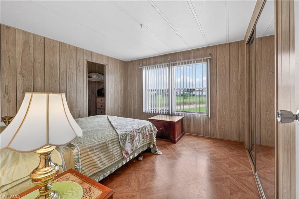FOREST PARK MOBILE HOME - Residential