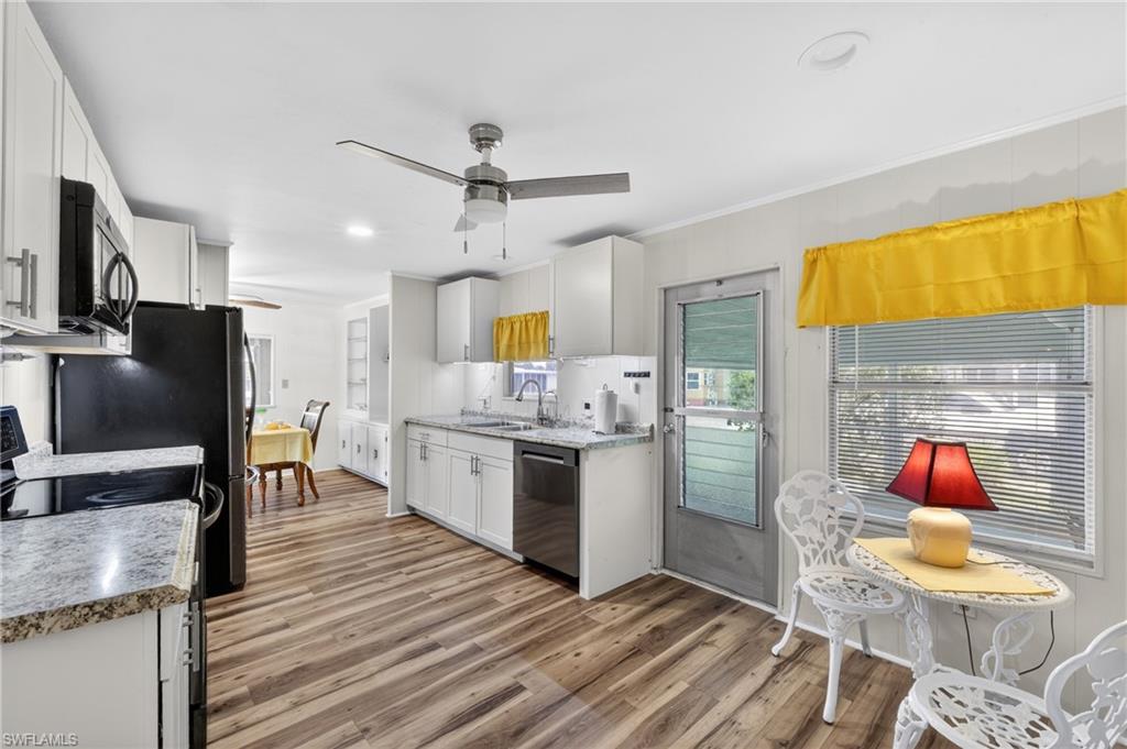 FOREST PARK MOBILE HOME - Residential