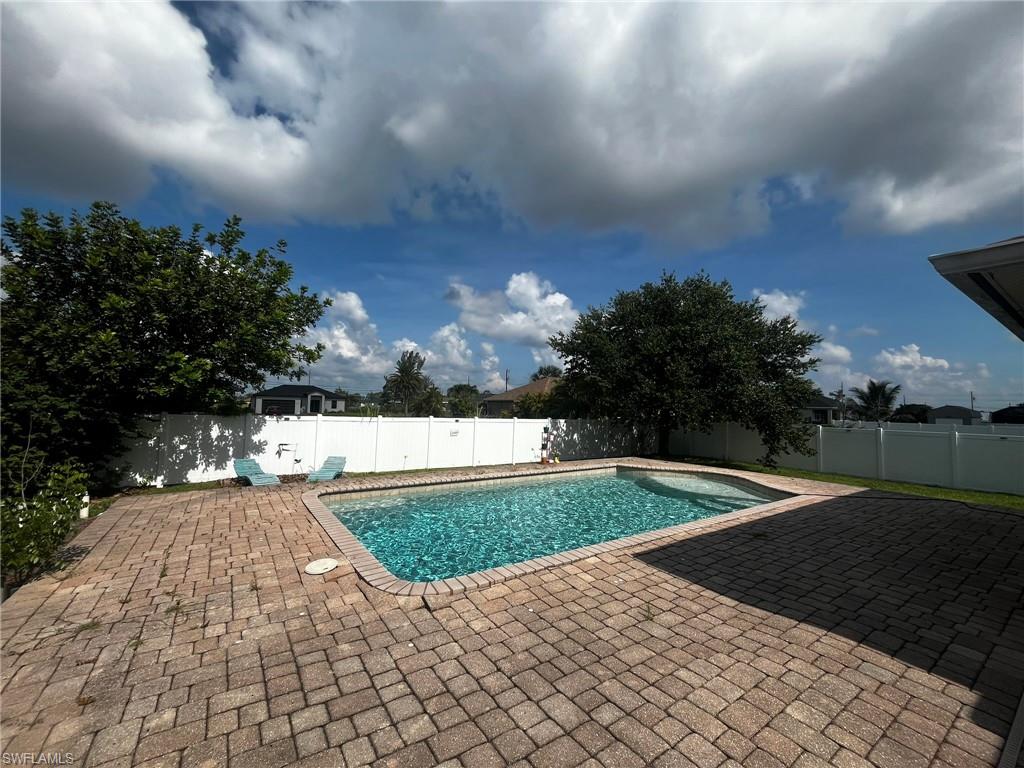 CAPE CORAL - Residential Lease