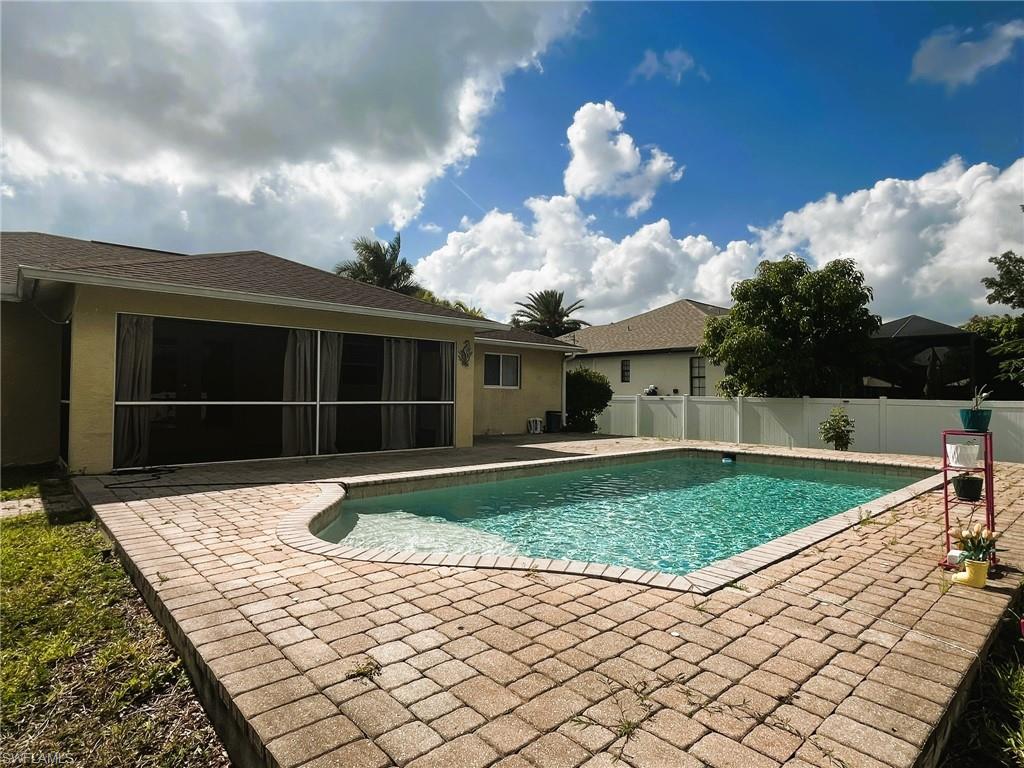 CAPE CORAL - Residential Lease