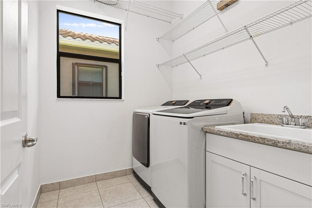 MARINA BAY - Residential Lease