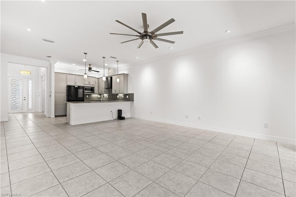 MARINA BAY - Residential Lease