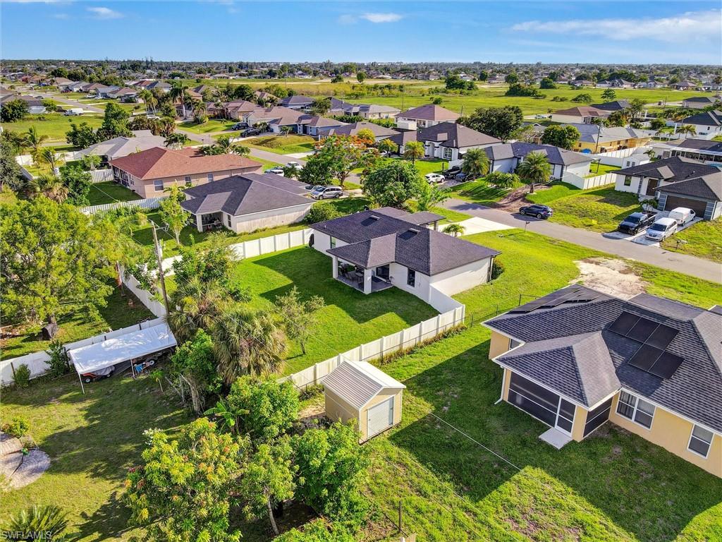 CAPE CORAL - Residential