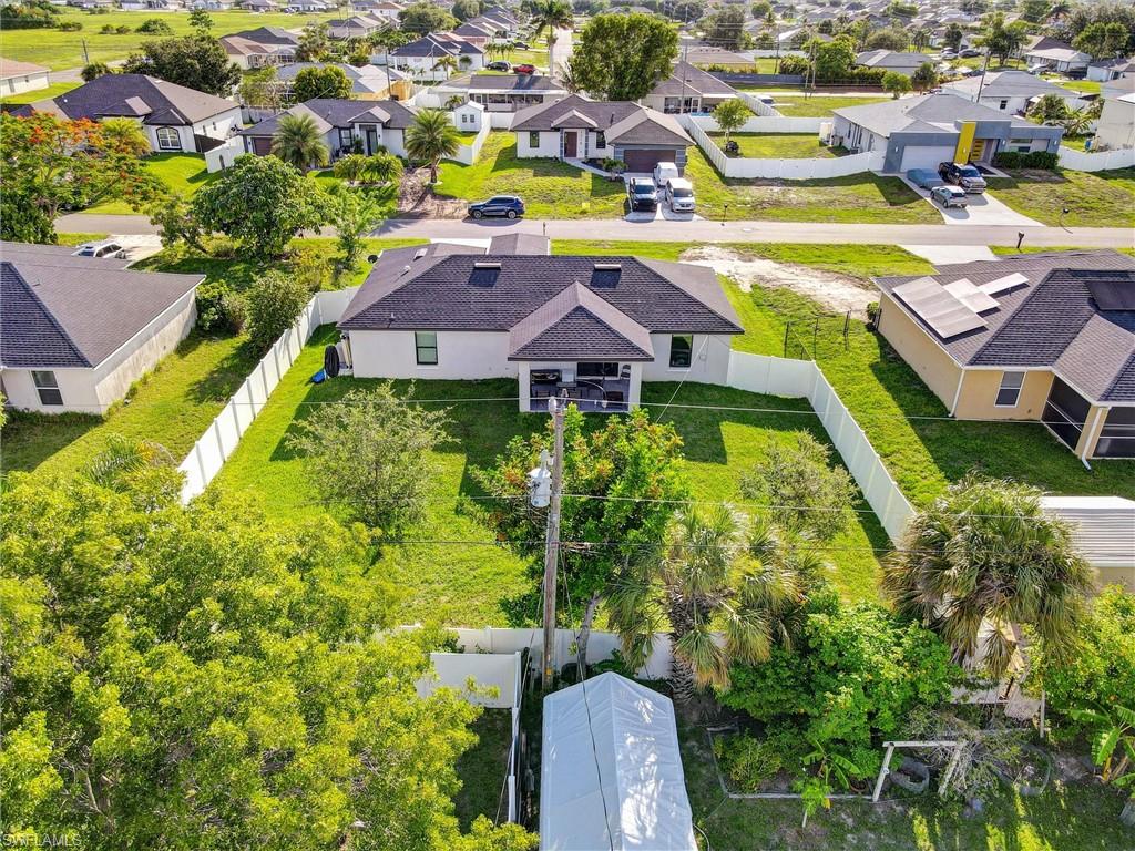 CAPE CORAL - Residential