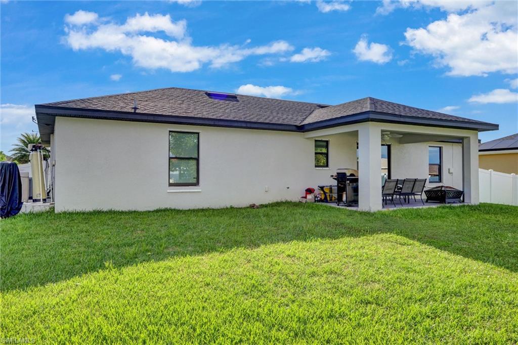 CAPE CORAL - Residential