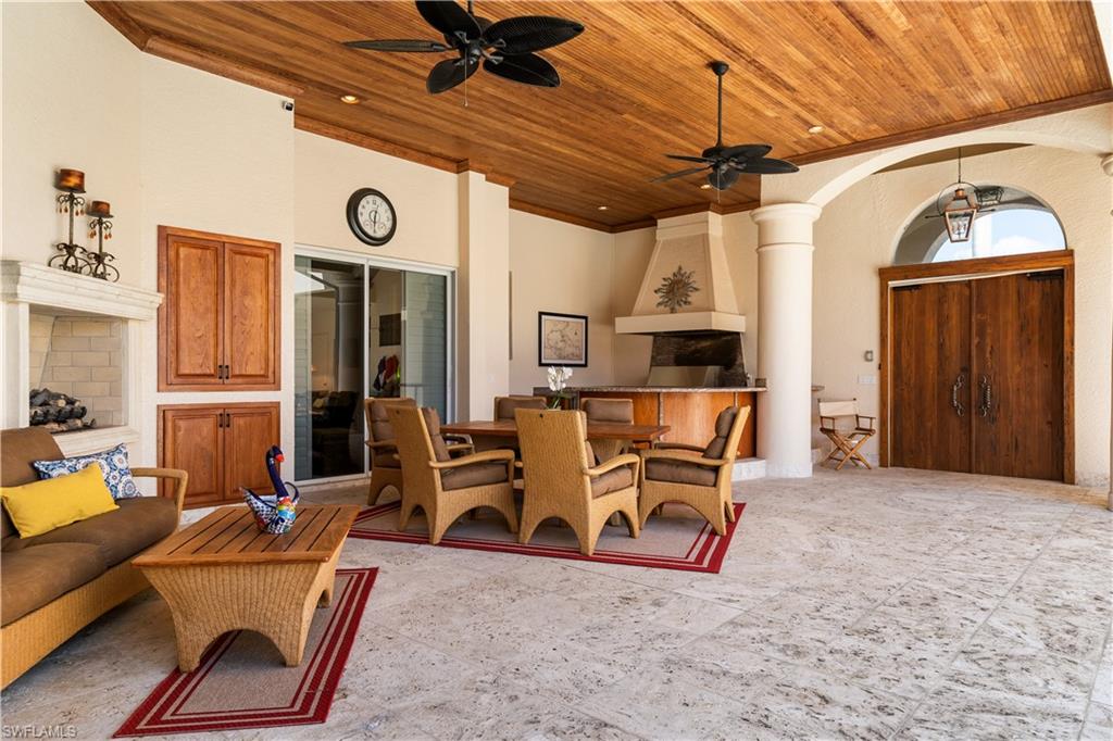 EDGEWATER - Residential