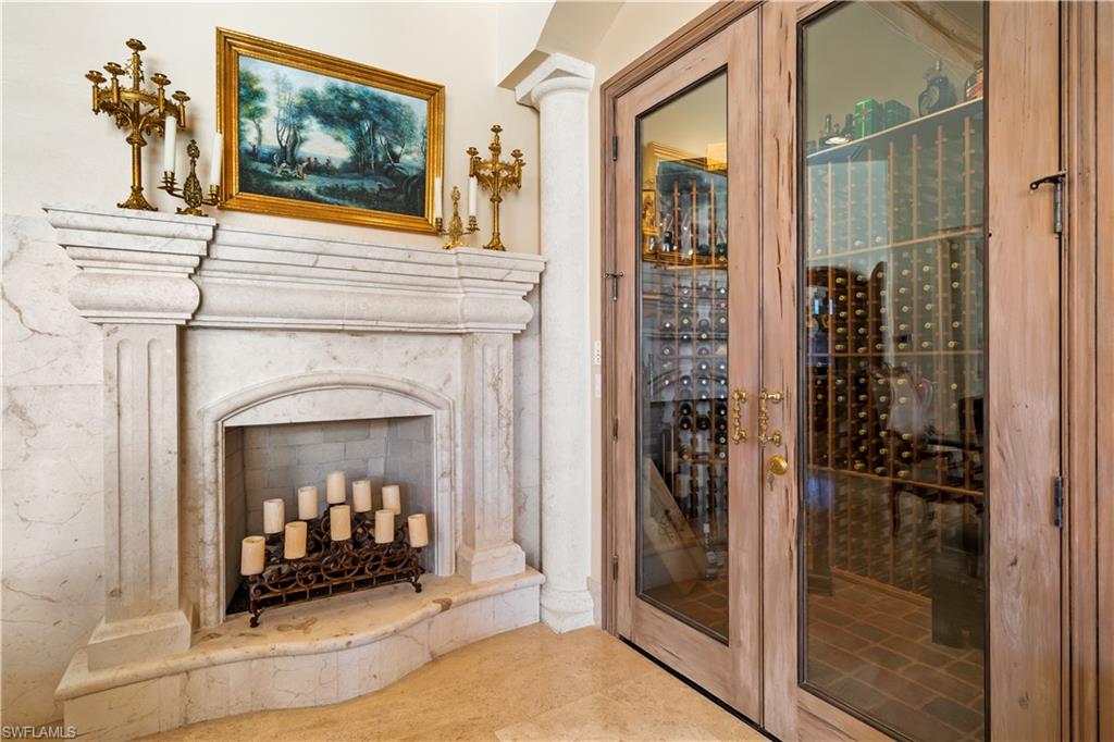 EDGEWATER - Residential