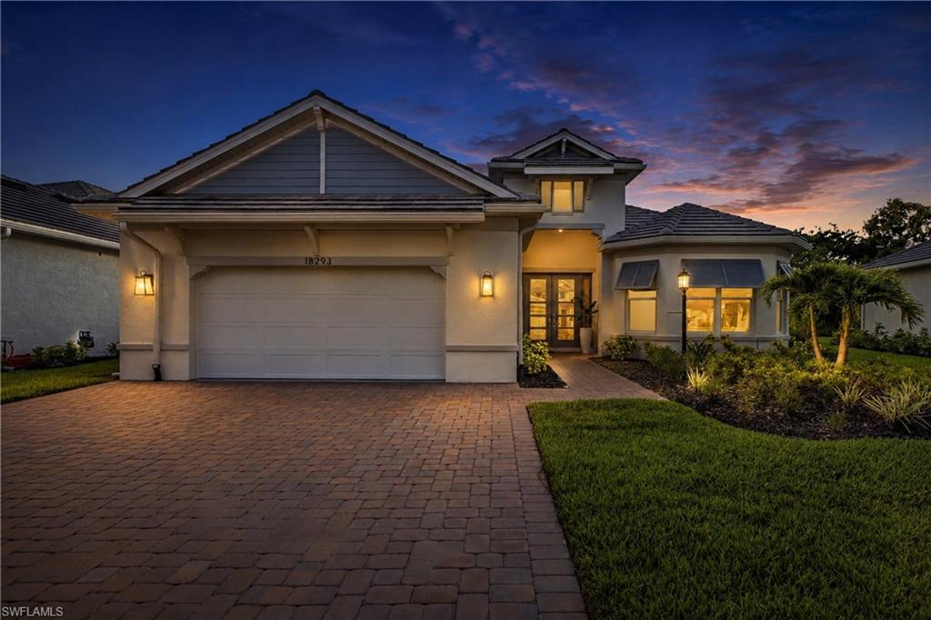 ESPLANADE LAKE CLUB - Residential