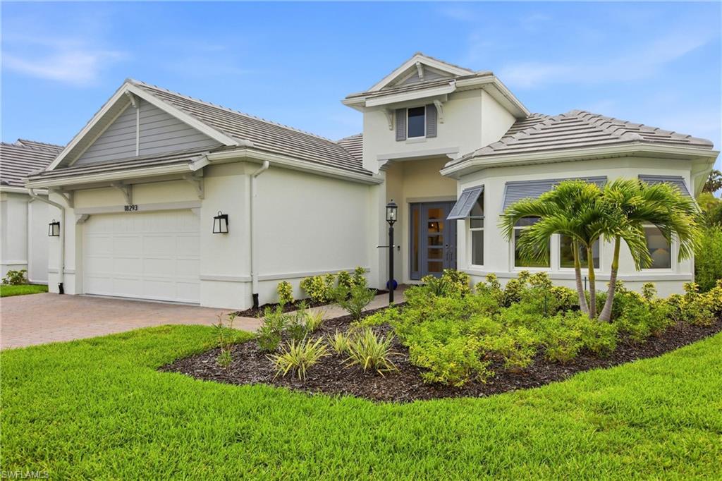ESPLANADE LAKE CLUB - Residential
