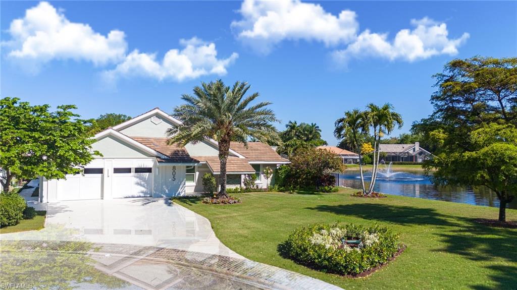 PINECREST AT PELICAN BAY - Residential