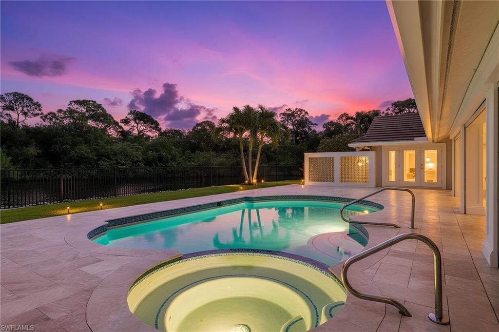 PINECREST AT PELICAN BAY - Residential