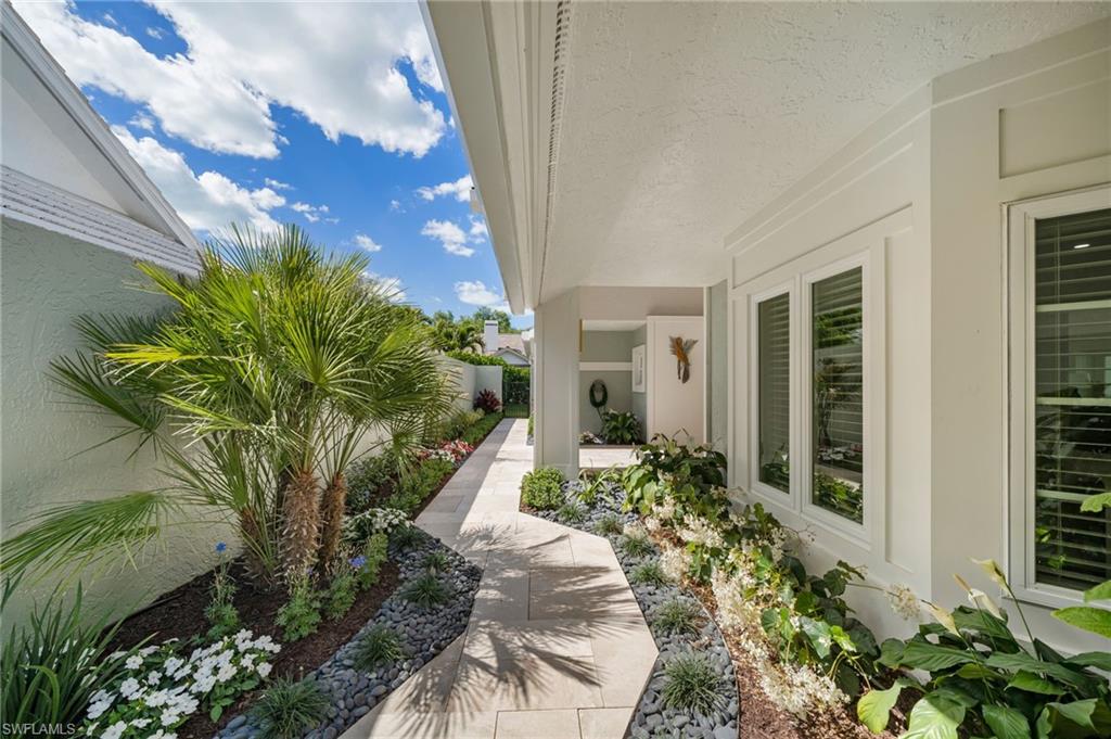 PINECREST AT PELICAN BAY - Residential